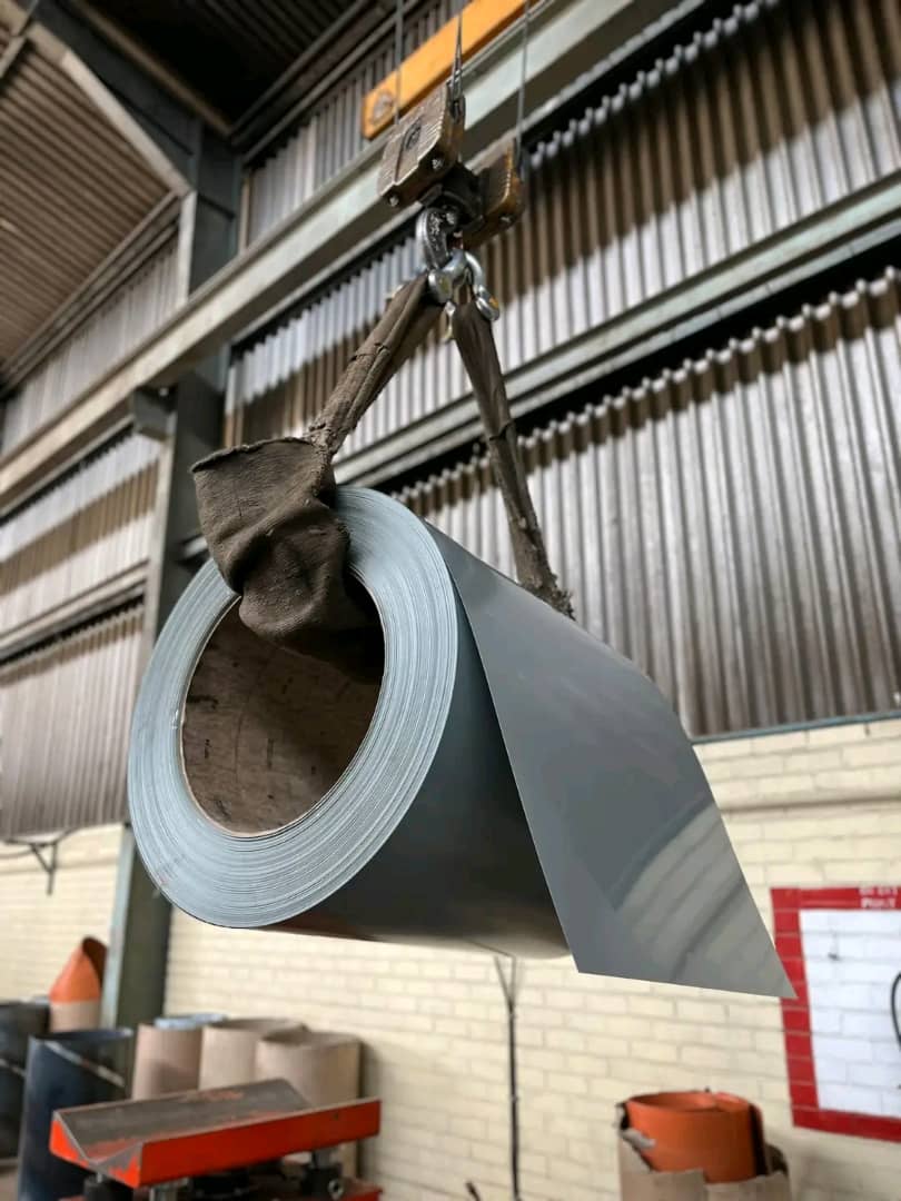 Warehouse with galvanized silver sheets